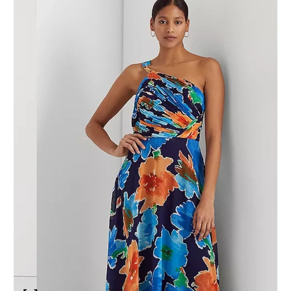 LAUREN RALPH LAUREN Floral Georgette One-Shoulder Gown. - Picture 2 of 11